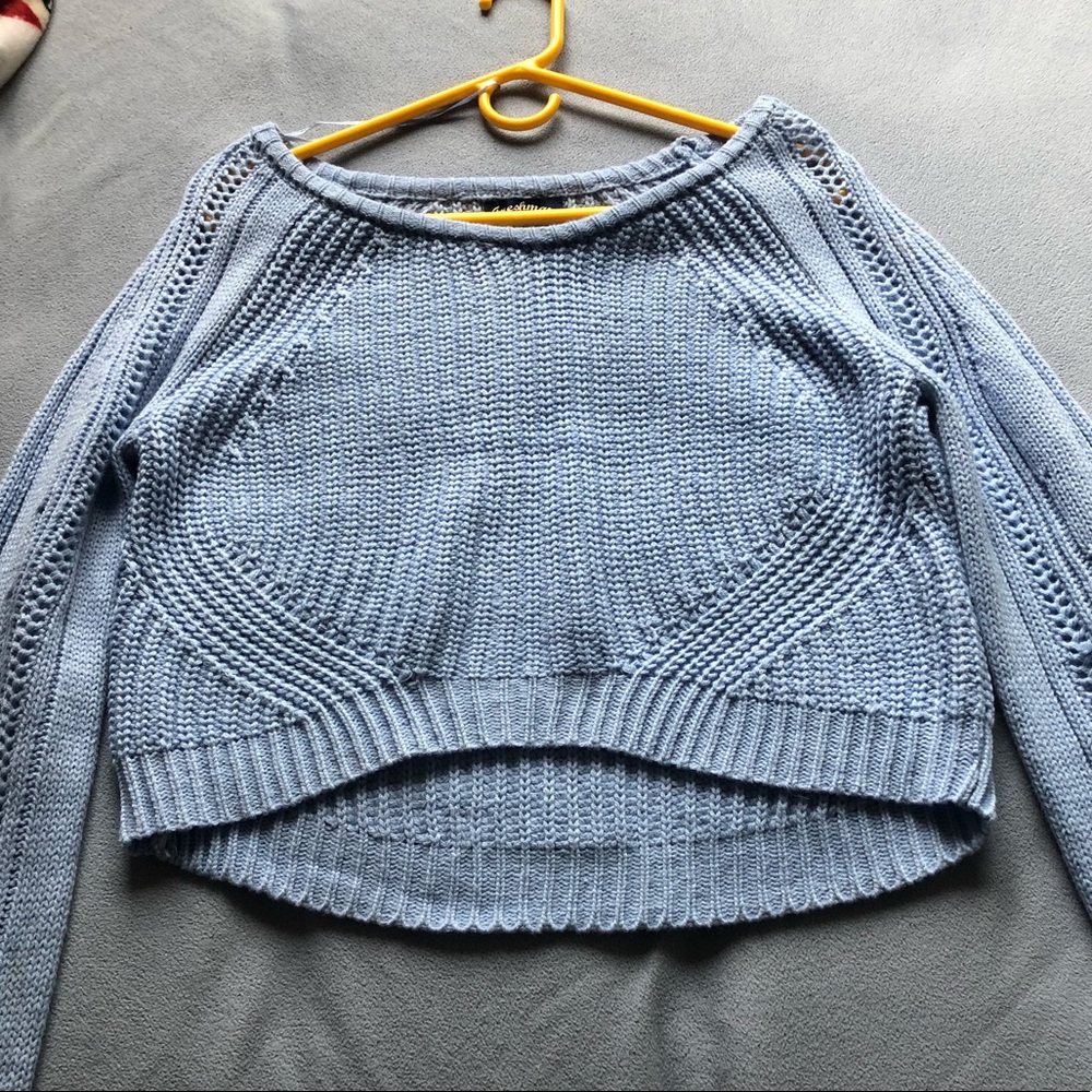 Baby blue cropped knitted sweater